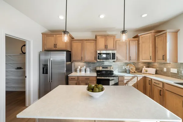 $589,990 | 1061 Annagaire Curve, Rosemount, MN 55068