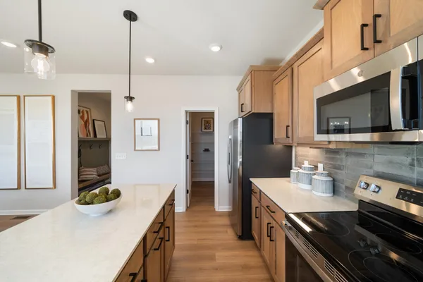 $589,990 | 1061 Annagaire Curve, Rosemount, MN 55068