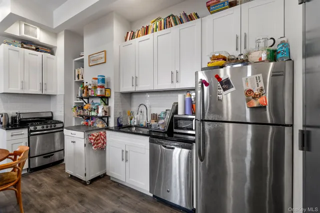 $3,495 | 68-51 Fresh Pond Road, Unit 2B | Ridgewood