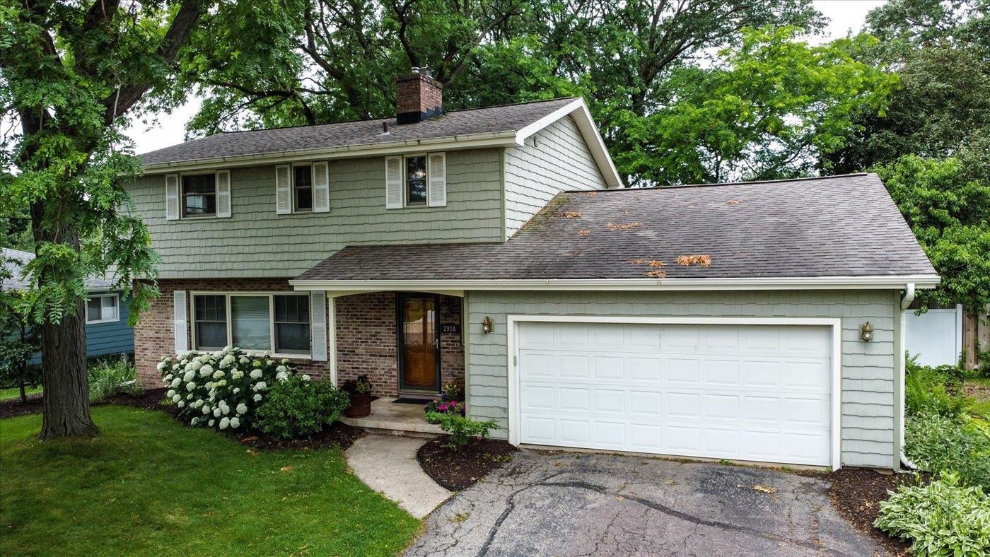 2910 Ravine Drive Middleton, WI 53562 - Photo 5 of 50
