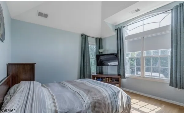 $5,100 | 325 Edmonton Court, Livingston, NJ 07039