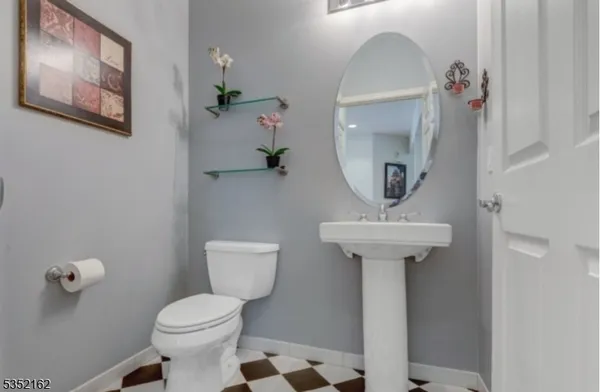 $5,100 | 325 Edmonton Court, Livingston, NJ 07039