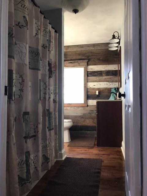 1159 Abigail Road Bedford, VA 24523 - Photo 45 of 48 upstairsbath