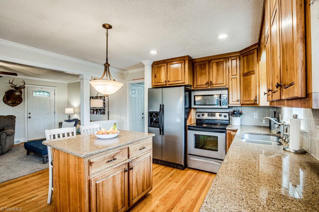 825 Tom Hunter Road Pilot Mountain, NC 27041 - Photo 12 of 45 Gallery Image 12