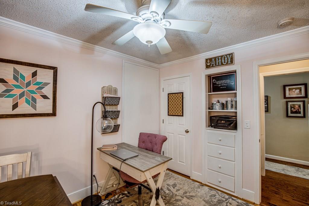 825 Tom Hunter Road Pilot Mountain, NC 27041 - Photo 25 of 45 Gallery Image 25