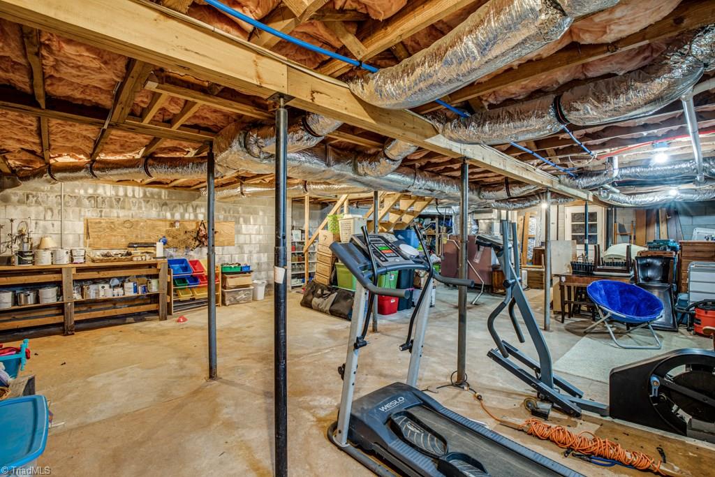 825 Tom Hunter Road Pilot Mountain, NC 27041 - Photo 31 of 45 Gallery Image 31