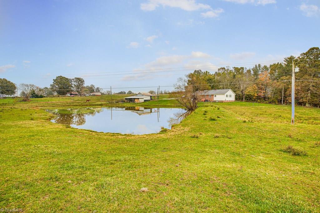 825 Tom Hunter Road Pilot Mountain, NC 27041 - Photo 44 of 45 Gallery Image 44