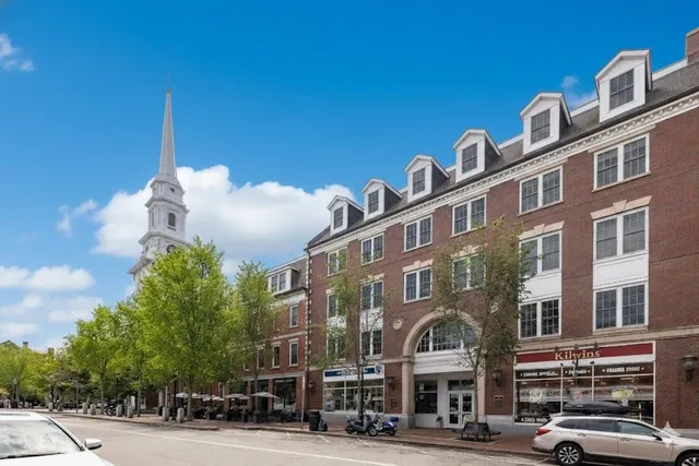 $1,250,000 | 18 Congress Street, Unit 308, Portsmouth, NH 03801