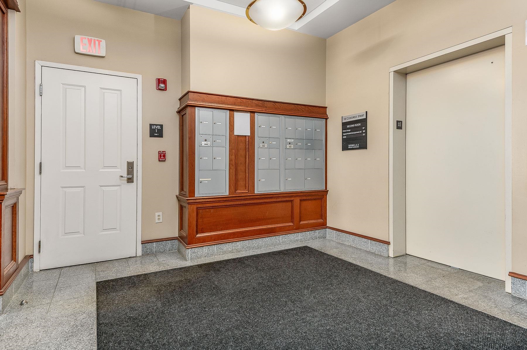 18 Congress Street, Unit 308 Portsmouth, NH 03801 - Photo 6 of 33