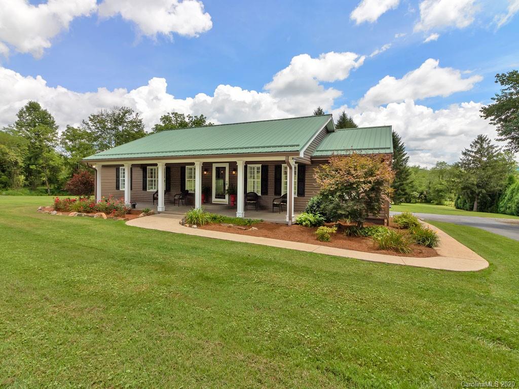 480 Clement Road Brevard, NC 28712 - Photo 4 of 44 Gallery Image 4