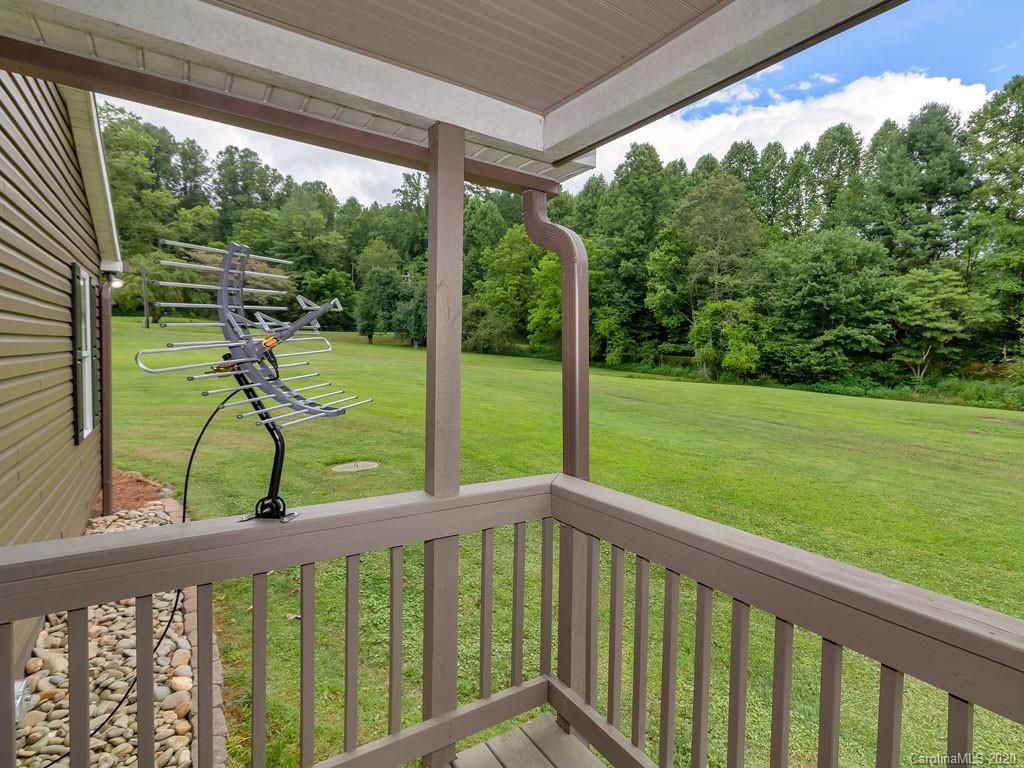 480 Clement Road Brevard, NC 28712 - Photo 32 of 44 Gallery Image 32