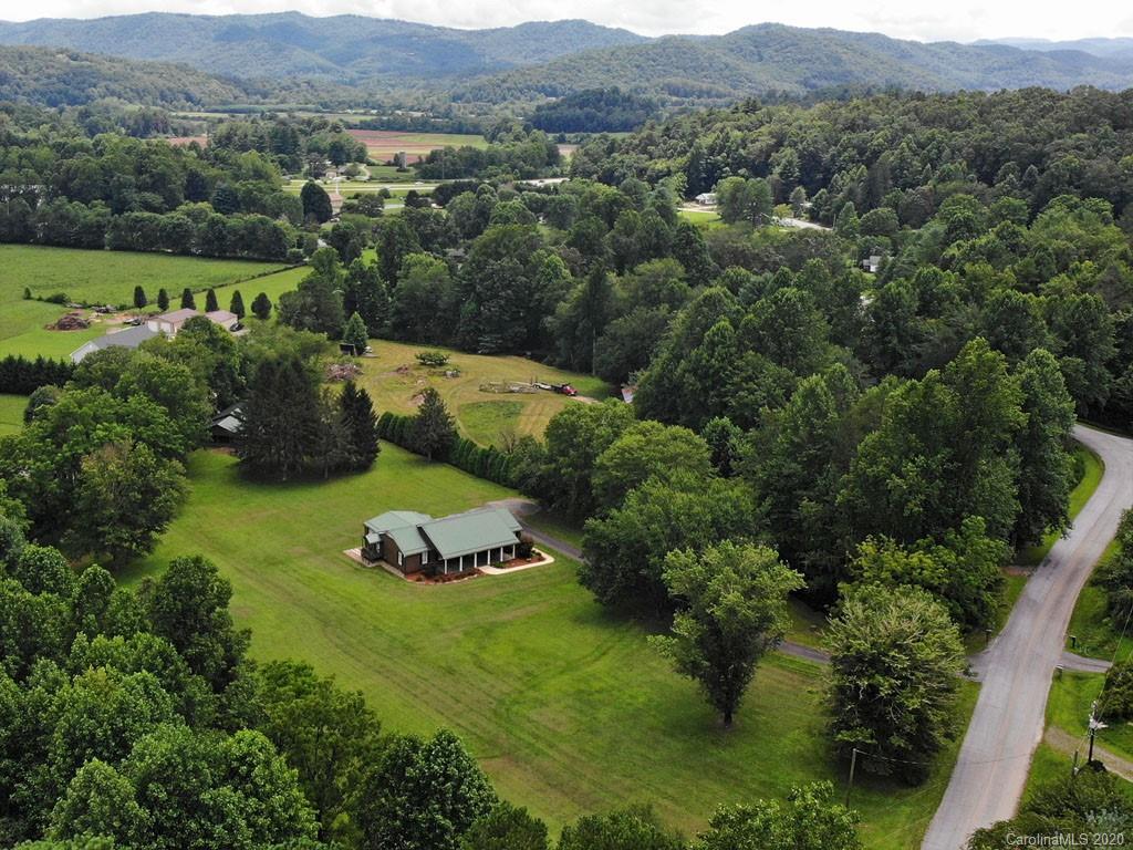 480 Clement Road Brevard, NC 28712 - Photo 38 of 44 Gallery Image 38