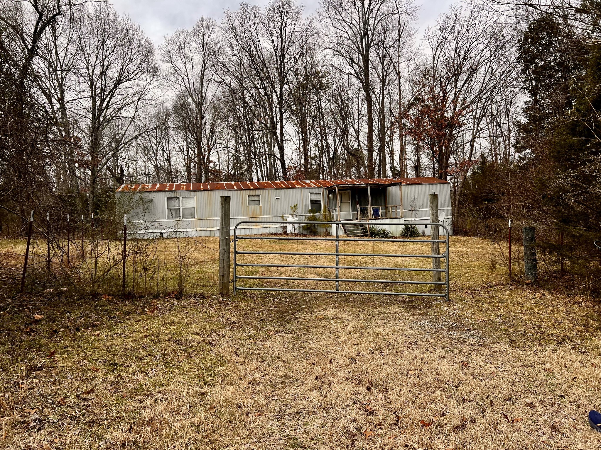 226 Old Lockhart Road Tennessee Ridge, TN 37178 - Photo 23 of 27 a view of a backyard