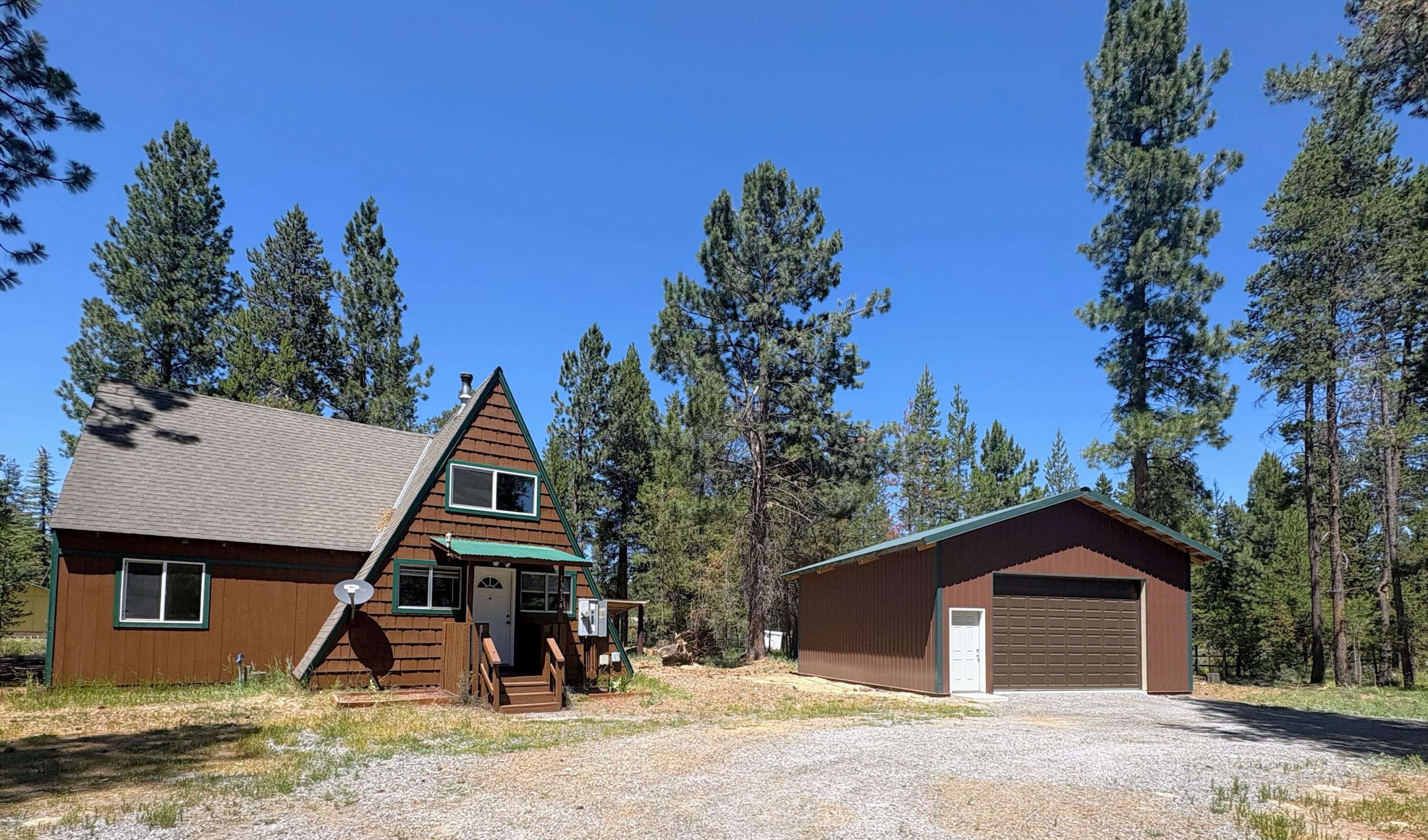 15934 Fir Road La Pine, OR 97739 - Photo 3 of 21
