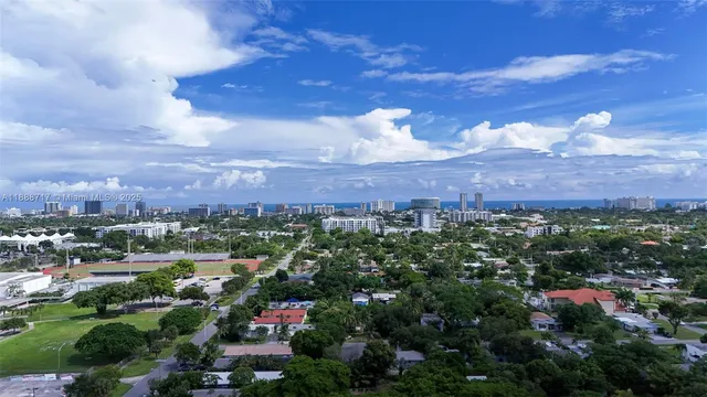 $799,900 | 310 Northeast 12th Avenue, Pompano Beach, FL 33060