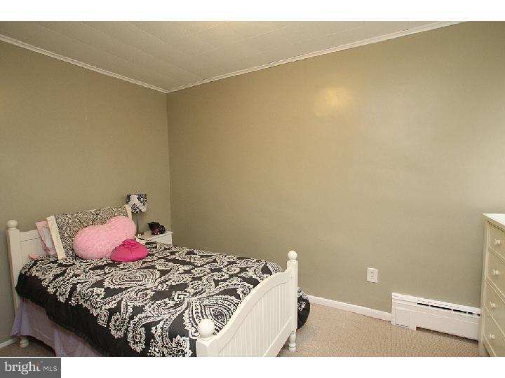 2429 South Garnet Street Philadelphia, PA 19145 - Photo 17 of 22 Bedroom 2