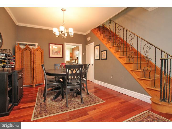 2429 South Garnet Street Philadelphia, PA 19145 - Photo 3 of 22 Dining Room