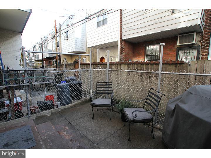 2429 South Garnet Street Philadelphia, PA 19145 - Photo 21 of 22 Exterior Back
