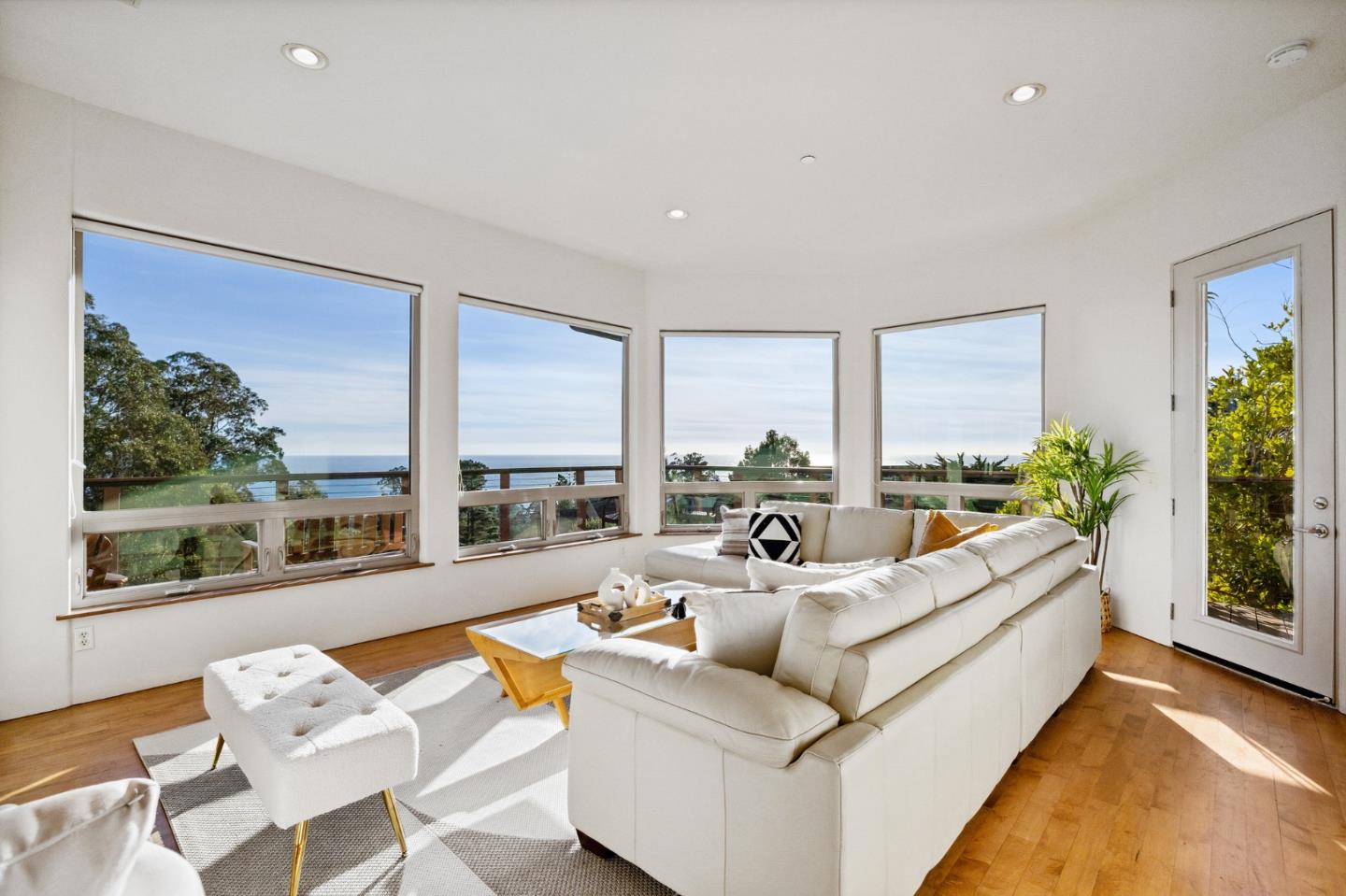 236 Del Monte Road El Granada, CA 94019 - Photo 24 of 84 Gallery Image 24