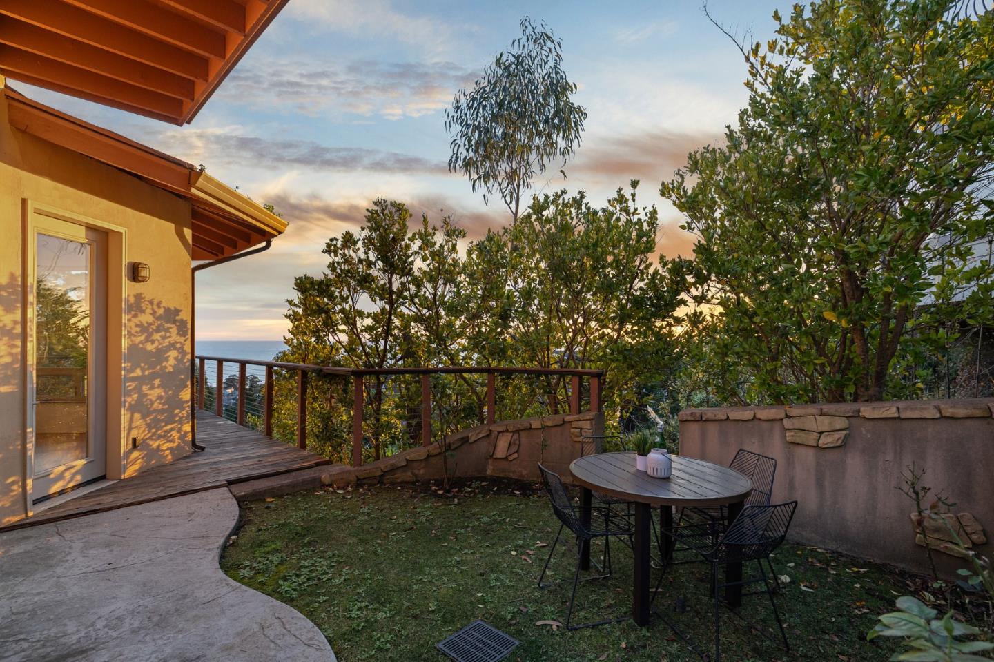 236 Del Monte Road El Granada, CA 94019 - Photo 30 of 84 Gallery Image 30