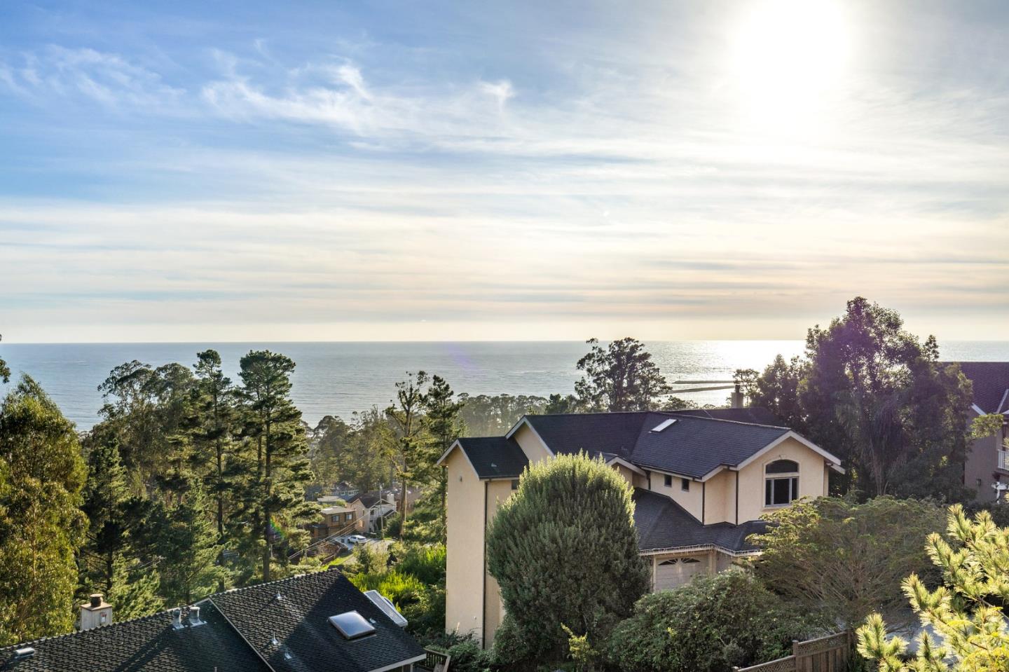 236 Del Monte Road El Granada, CA 94019 - Photo 42 of 84 Gallery Image 42