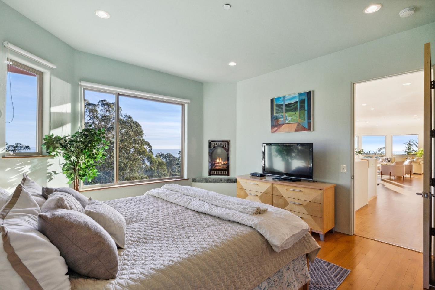 236 Del Monte Road El Granada, CA 94019 - Photo 51 of 84 Gallery Image 51