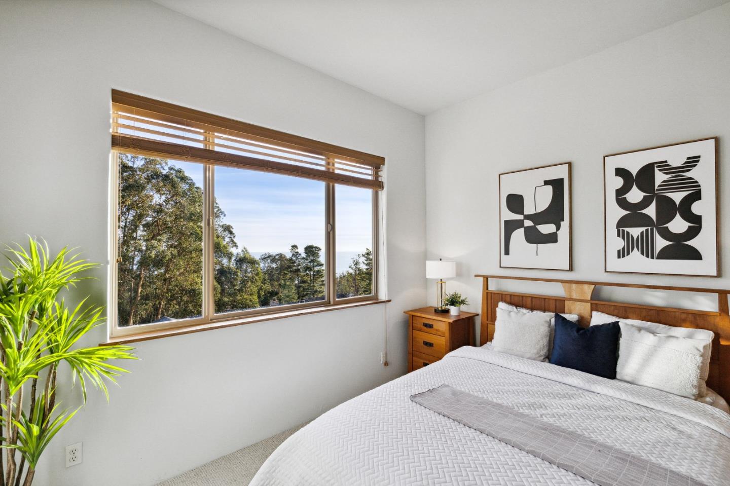236 Del Monte Road El Granada, CA 94019 - Photo 78 of 84 Gallery Image 78