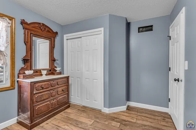 $233,572 | 320 Harrison Court, Auburn, KS 66402