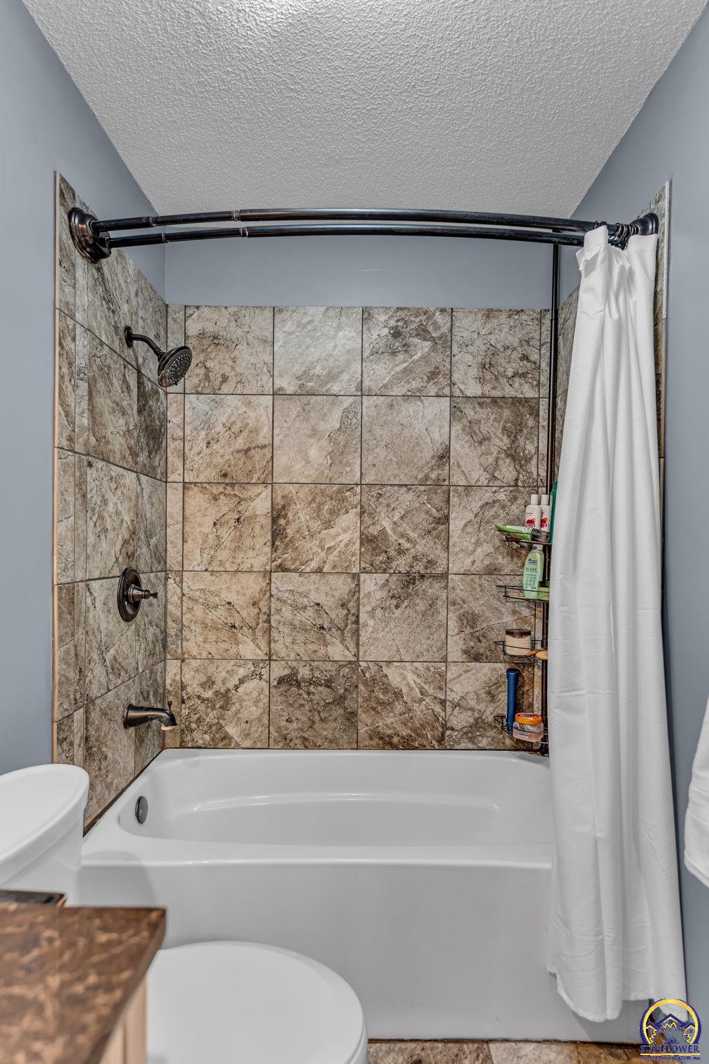 320 Harrison Court Auburn, KS 66402 - Photo 16 of 33