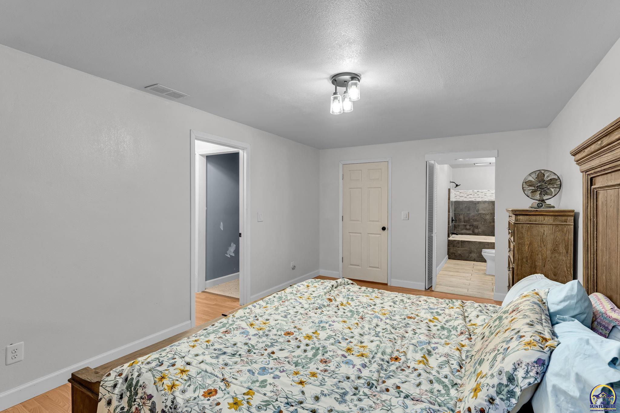 320 Harrison Court Auburn, KS 66402 - Photo 18 of 33