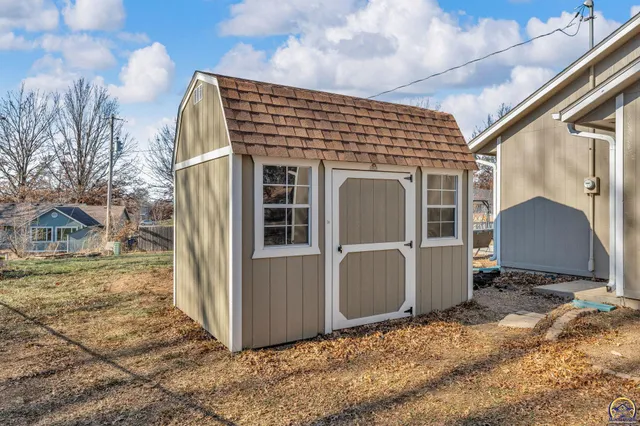 $233,572 | 320 Harrison Court, Auburn, KS 66402