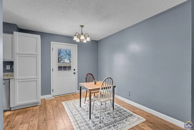 $233,572 | 320 Harrison Court, Auburn, KS 66402