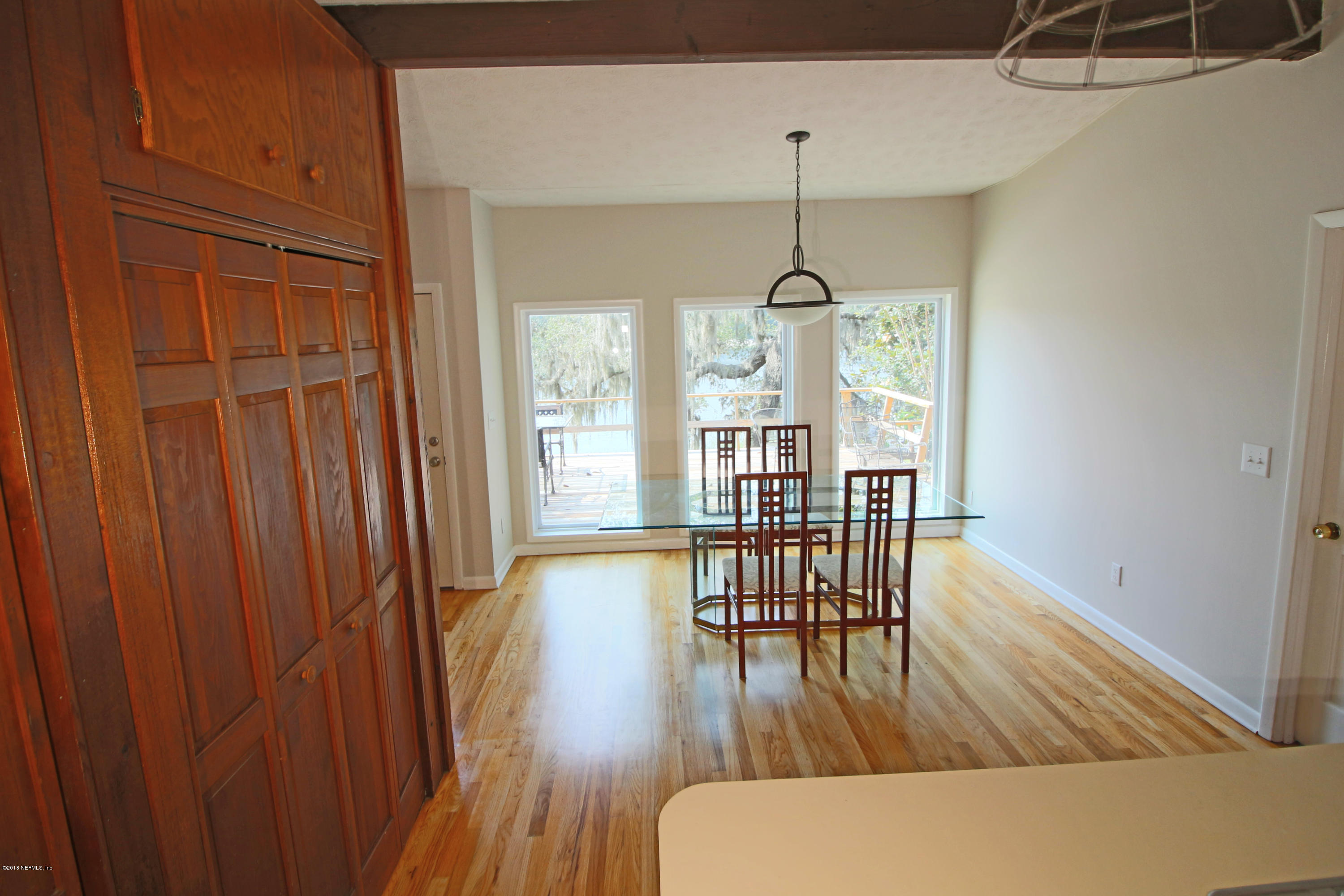 6476 Brooklyn Bay Road Keystone Heights, FL 32656 - Photo 12 of 40 12) Kitchen to Dining