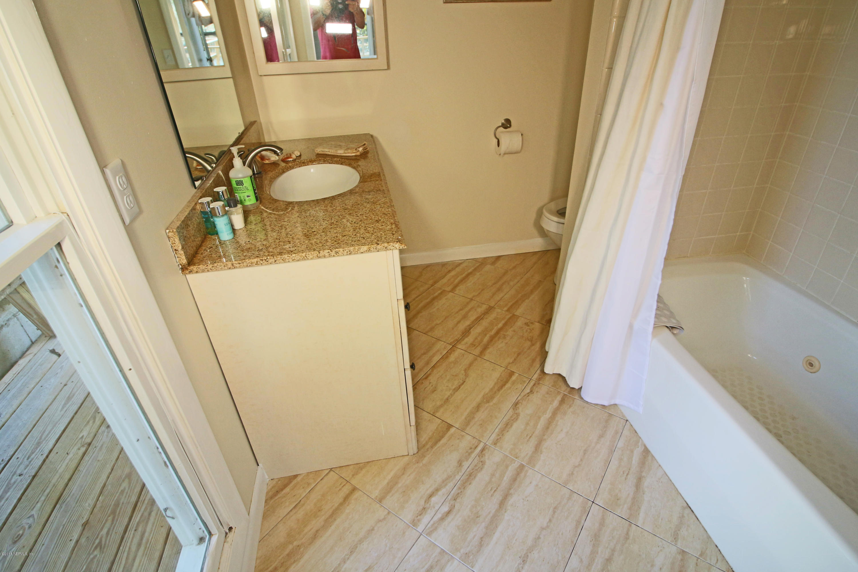 6476 Brooklyn Bay Road Keystone Heights, FL 32656 - Photo 19 of 40 19) Master Bath