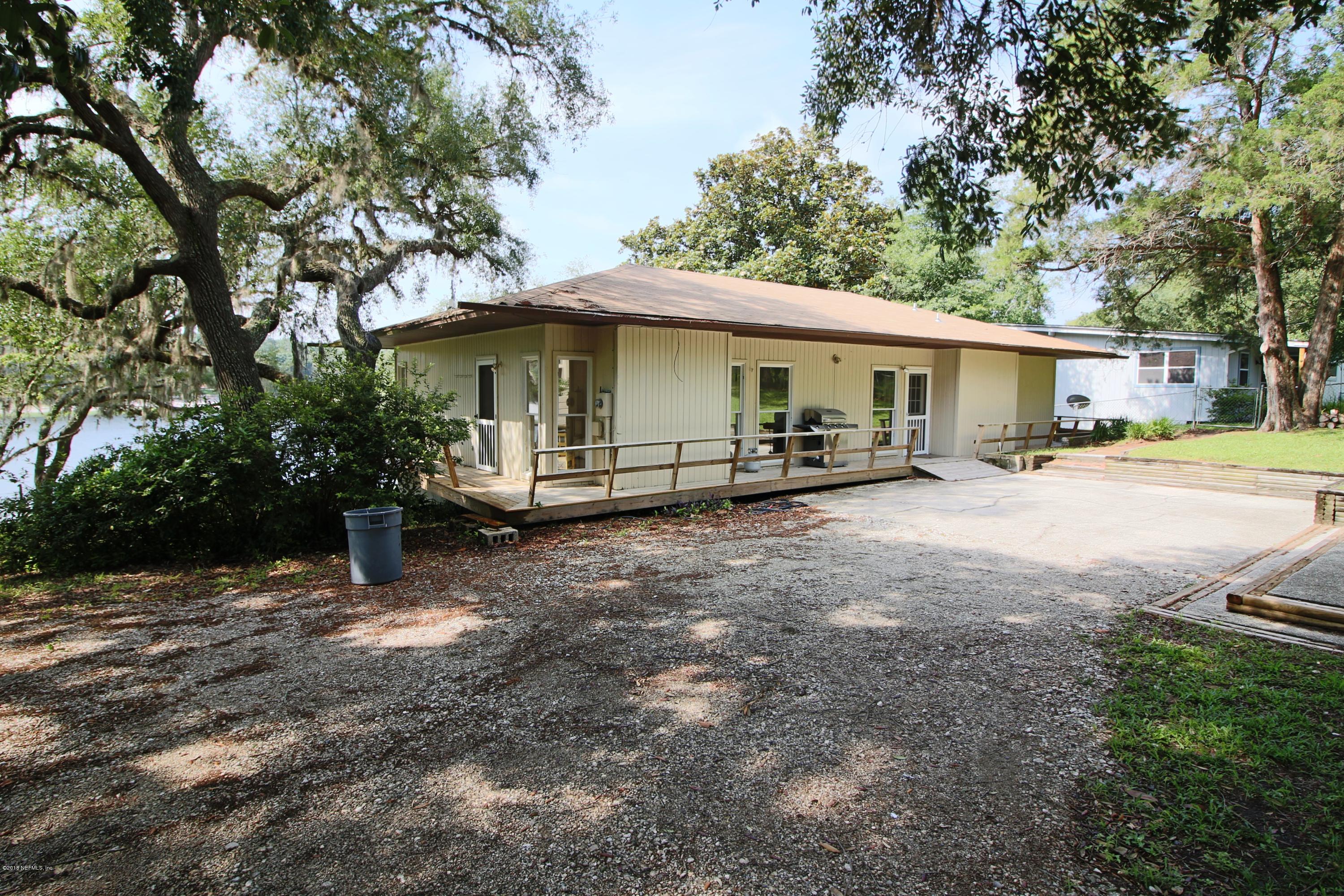 6476 Brooklyn Bay Road Keystone Heights, FL 32656 - Photo 4 of 40 4) Back of Home
