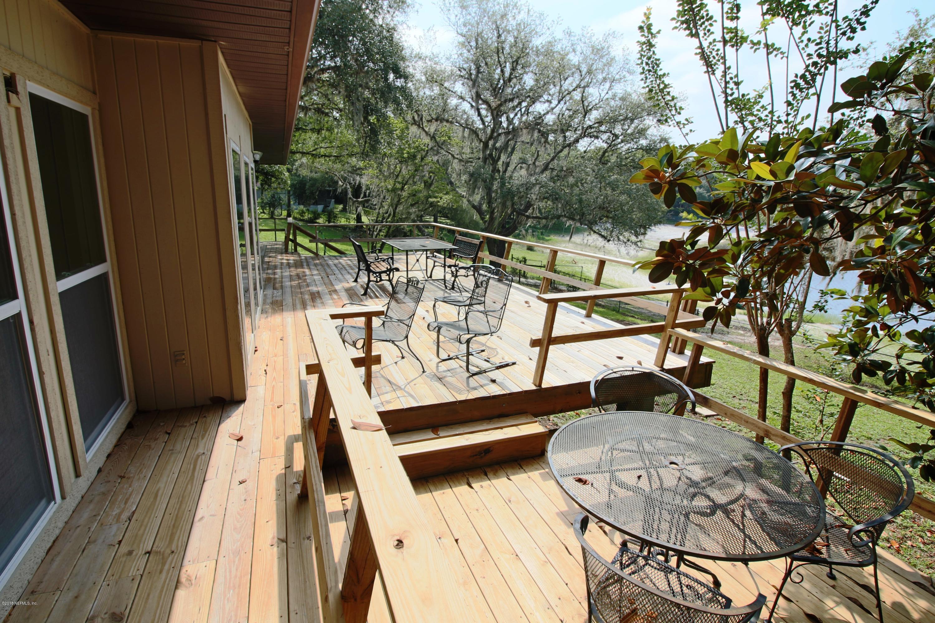 6476 Brooklyn Bay Road Keystone Heights, FL 32656 - Photo 8 of 40 8) Outdoor Entertaining