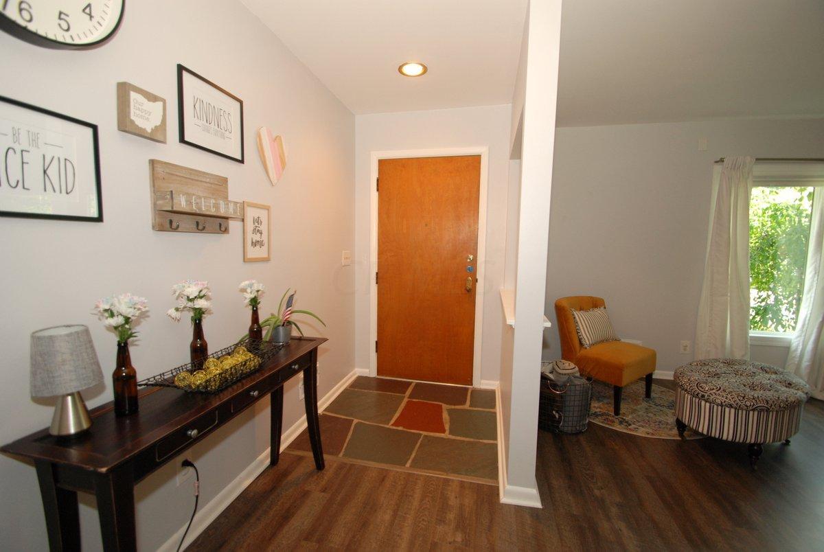 3036 Leeds Road Columbus, OH 43221 - Photo 6 of 46 Gallery Image 6