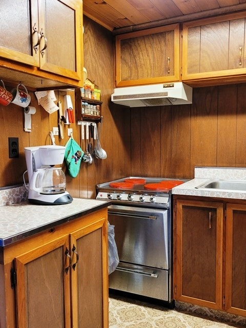 178 River Road Jay, NY 12941 - Photo 9 of 37 Gallery Image 9