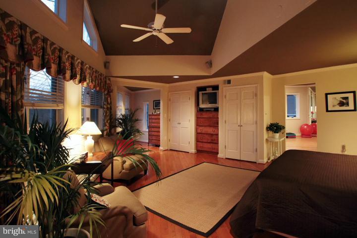 15400 Manor Road Monkton, MD 21111 - Photo 2 of 30 Master Bedroom