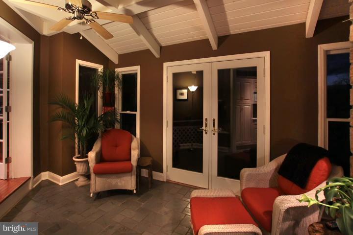 15400 Manor Road Monkton, MD 21111 - Photo 13 of 30 Common Room