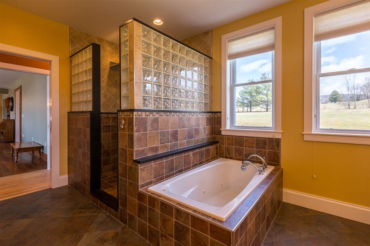 76 Sunset Road Barre Town, VT 05641 - Photo 20 of 40