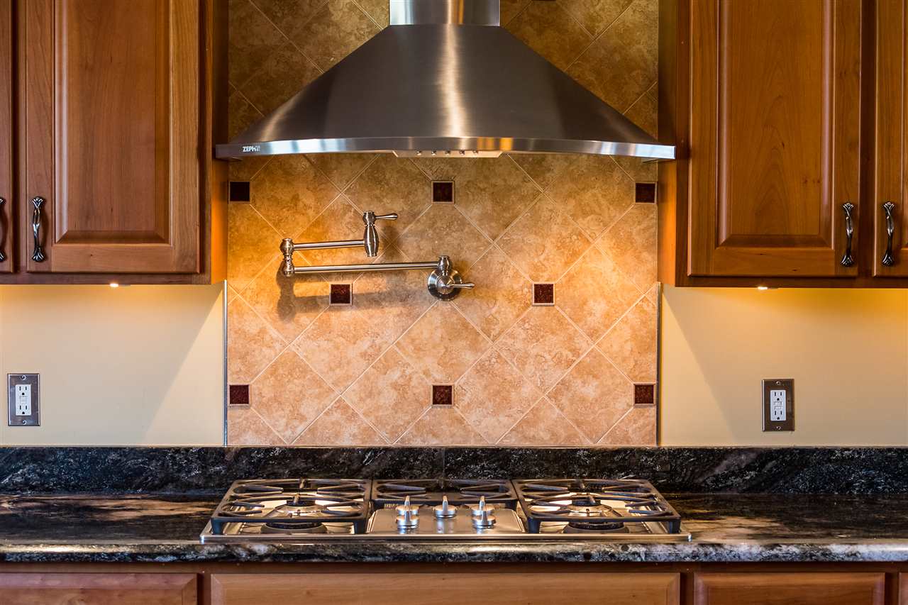 76 Sunset Road Barre Town, VT 05641 - Photo 4 of 40