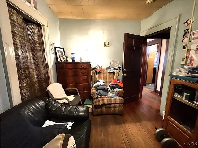 $215,000 | 220 West Yates Street, De Witt, NY 13057