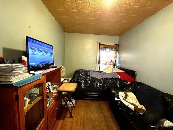 $215,000 | 220 West Yates Street, De Witt, NY 13057