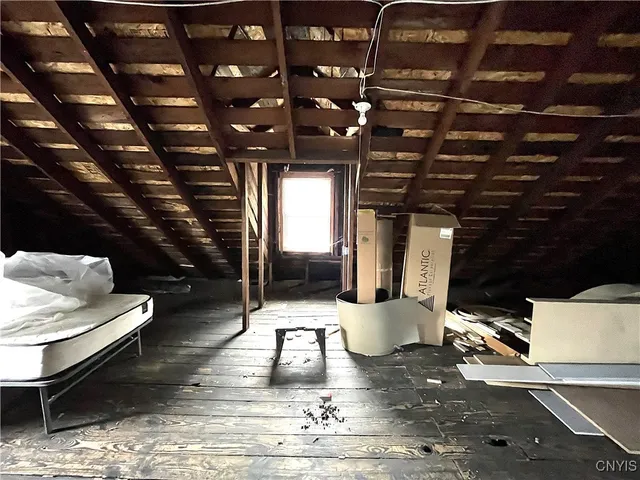 $215,000 | 220 West Yates Street, De Witt, NY 13057