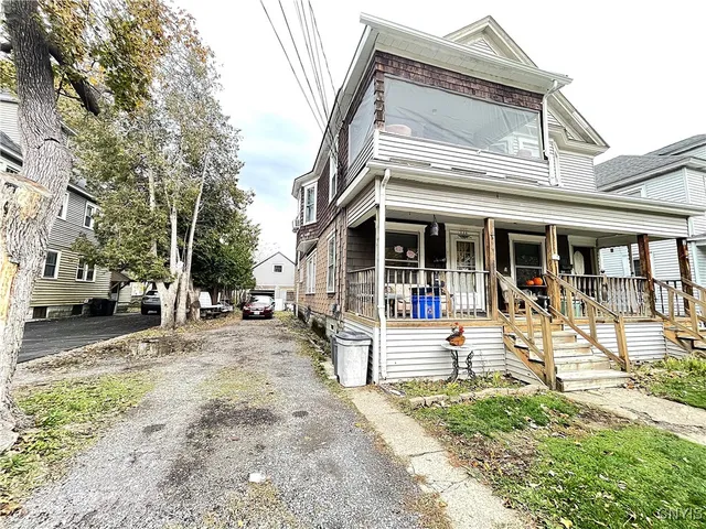 $215,000 | 220 West Yates Street, De Witt, NY 13057