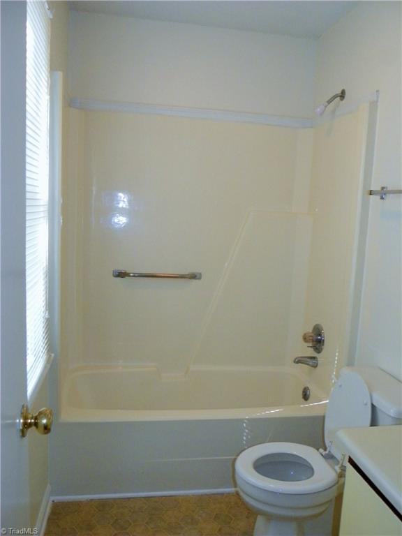 1629 Beaucrest Avenue High Point, NC 27265 - Photo 17 of 29