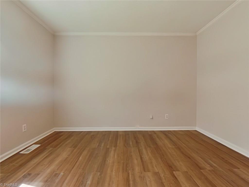 1629 Beaucrest Avenue High Point, NC 27265 - Photo 6 of 29