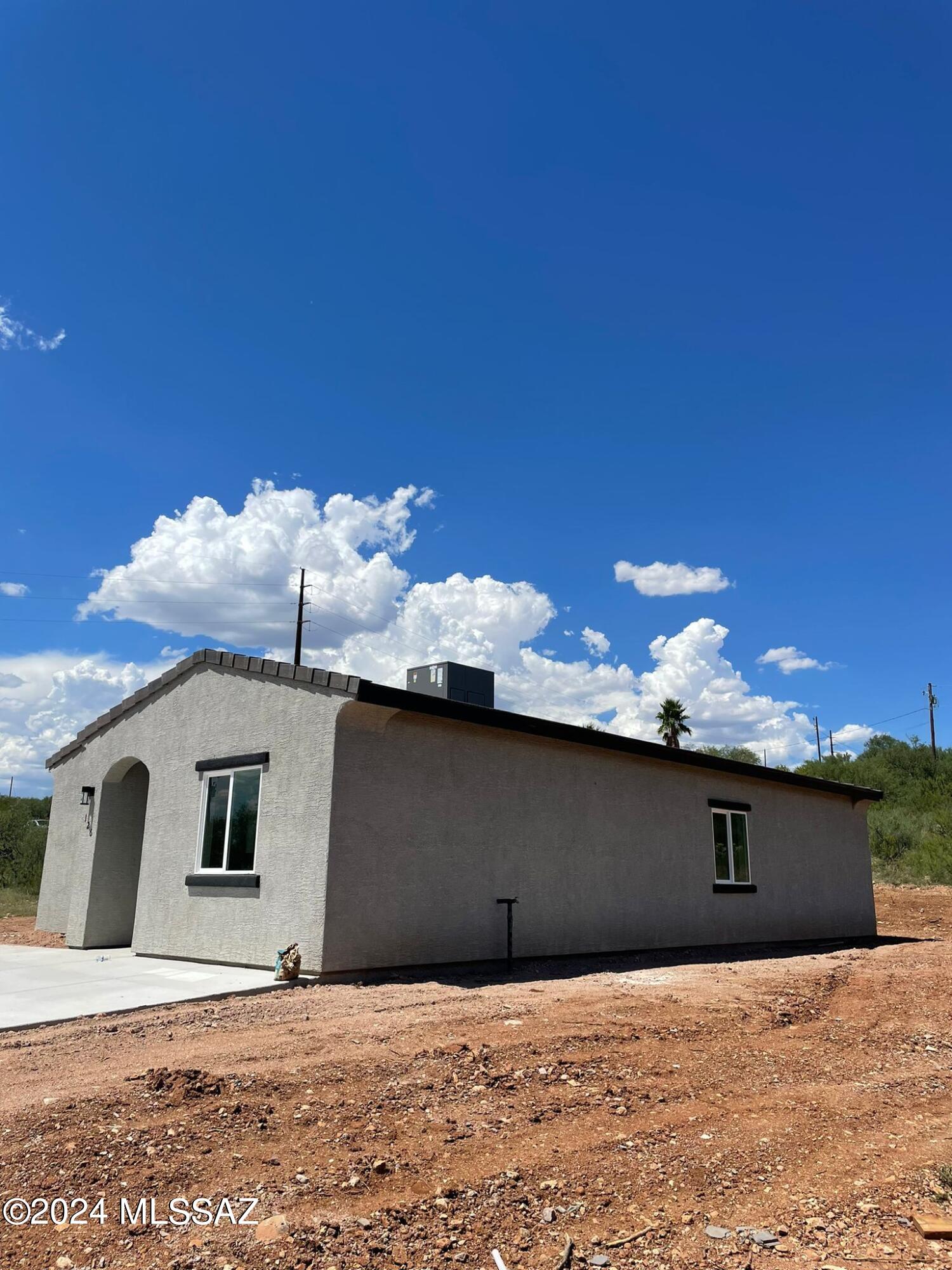 124 Valencia Court Rio Rico, AZ 85648 - Photo 4 of 12