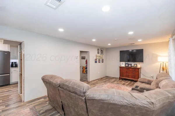 $85,000 | 216 West 5th Street, Lefors, TX 79054